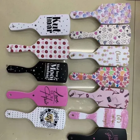 Mirror Comb hair comb is a multi-purpose, simple and simple home hair comb Mirror Comb hair comb is a multi-purpose, simple and simple home hair comb